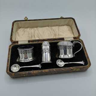 Antique spice set in sterling silver in original box, Brimingham 1928