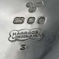 Breischüssel mit Deckel in massivem Silber von Harrods/London 1970