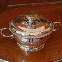 Porridge Bowl with Lid in Solid Silver by Harrods/LONDON 1970 