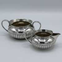 Pretty Victorian tea set in solid silver from 1892/93