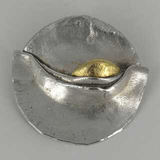 Modernist abstract womens brooch or pendant in silver and gold