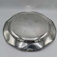 Large hammered plate in silver with 6 green jade stones from Italy around 1950