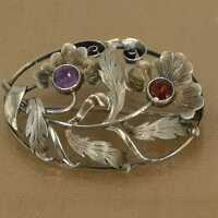 Beautiful Art Nouveau brooch in silver with amethyst and citrine
