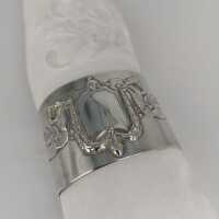 Art Nouveau napkin ring in silver with relief decoration in the Neo Baroque