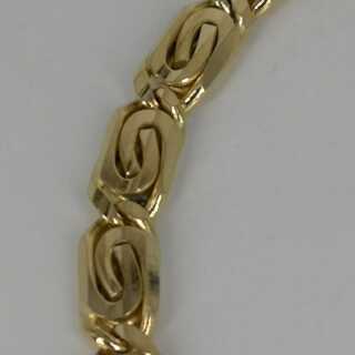 Pretty Ladies or Gents S-Shaped Armour Bracelet in Gold