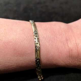 2-coloured ladies designer bracelet in solid gold fantasy pattern 
