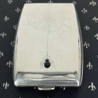 Art Nouveau Cigarette Case from Vienna with Spider Motif and Sapphires