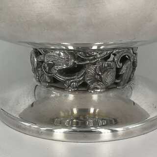 Decorative silver plated art nouveau bowl from the USA around 1910