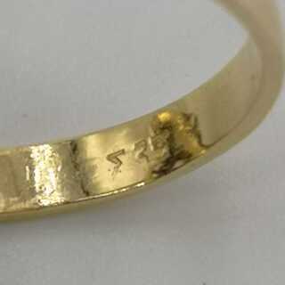 Eleganter Marquise-Ring mit Rubin & Diamanten in Gold und Silber