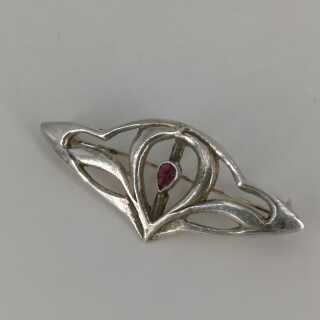 Handmade Art Nouveau Brooch in Silver with Ruby around 1900