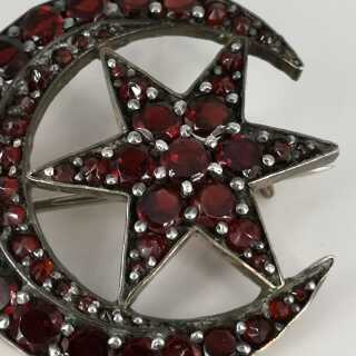 Splendid Antique Brooch with Garnet Stones in Tombac, Moon and Star