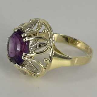 Vintage Ladies Ring in Gold with Large Amethyst Handcrafted
