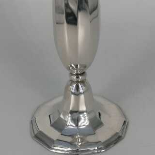 Elegant Art Deco Vase in Solid Silver