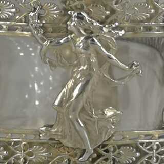 Art Nouveau Jardiniere circa 1900 in solid silver with original glass insert