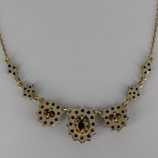 Elegant antique ladies necklace with deep red bohemian garnet stones