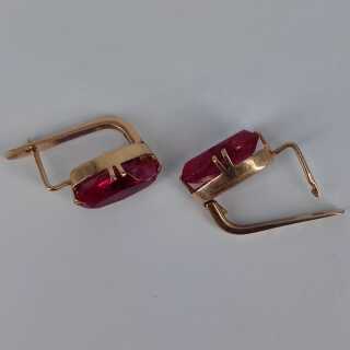 Gold Ohrringe mit leuchtenden Spinellen - Annodazumal Antikschmuck: Vintage Gold Ohrringe online kaufen