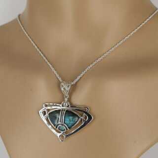 Pendant in silver with labradorite and chain in art nouveau style