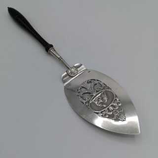 Antique Pie Lifter in Silver with Mythological Depiction from Olympus